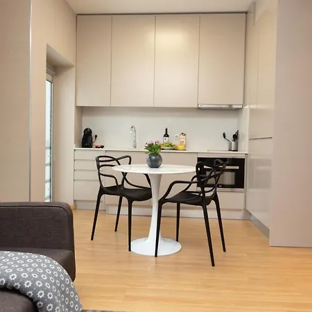 Design Flat In - By Tonsdeverde Apartment Braga