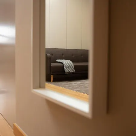 Design Flat In - By Tonsdeverde شقة
